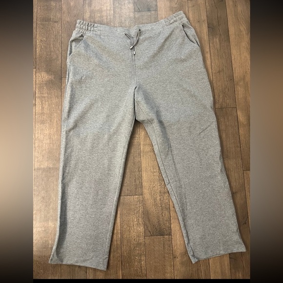Time and Tru Gray Joggers Soft Stretchy Fabric - Picture 1 of 4